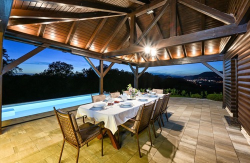 Lepajci House | Awesome home in Gornja Pacetina with sauna