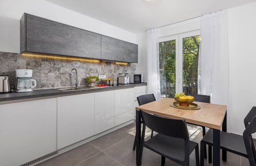 Kraljevica House | Awesome home in Kraljevica with WiFi