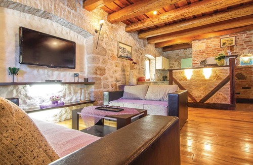 Kosinozici House | Awesome home in Porec