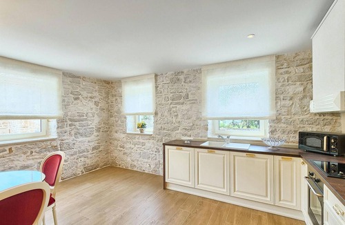 Tar House | Awesome home in Porec