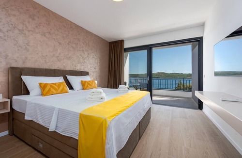 Posedarje House | Awesome home in Posedarje