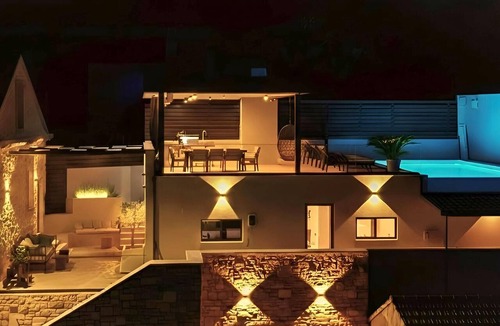 Korcula House | Awesome home in Pupnat with sauna