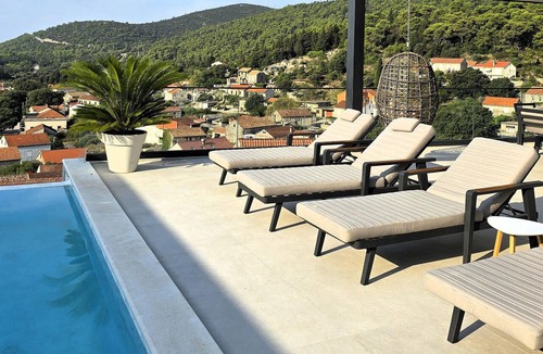 Korcula House | Awesome home in Pupnat with sauna