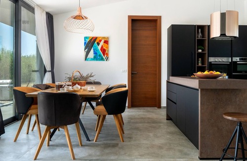 Rakalj House | Awesome home in Rakalj