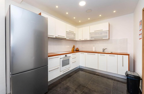 Seline House | Awesome home in Seline with WiFi