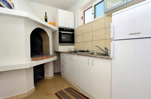 Smokvica House | Awesome home in Smokvica