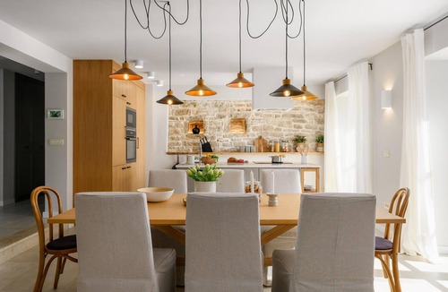 Jakovici House | Awesome home in Tinjan