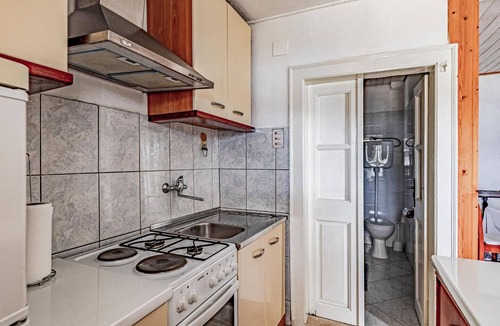 Viganj House | Awesome home in Viganj with kitchen