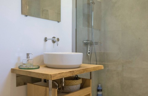 Marusici Apartment | Azalea, ADQ
