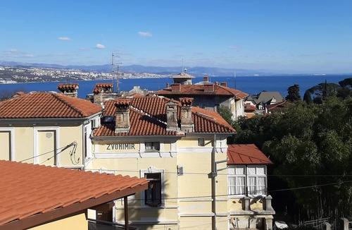 Opatija Apartment | B&B Apartment Regina in Center of Opatija