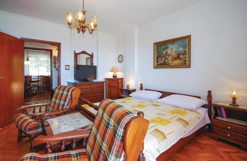 Lovran Apartment | Beach Front Apartment In Lovran