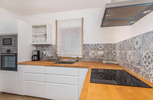 Milcetici House | Beach front home in Malinska