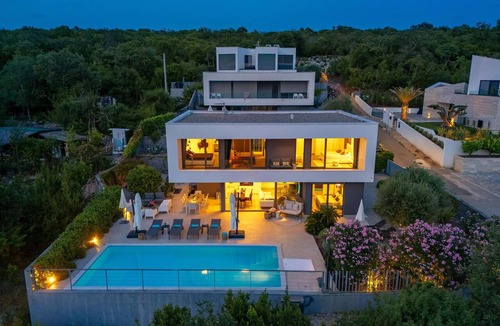 Marsici House | Beach front home in Malinska