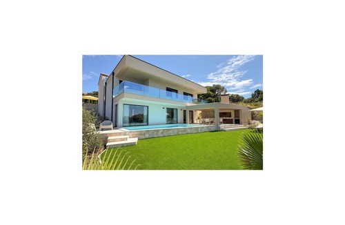 Potocnica House | Beach front home in Potocnica