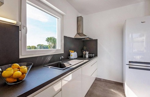 Stinjan House | Beach front home in Pula