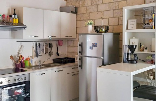 Tijesno House | Beach front home in Tisno with WiFi