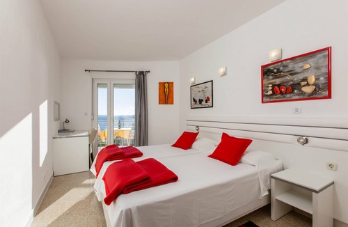 Stobrec Villa | Beach Hotel Ark - 4* Panoramic Sea View by the Beach