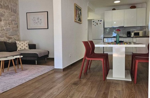 Podaca Apartment | Beach on the doorstep, top location! Apartment with two bedrooms, WiFi, parking