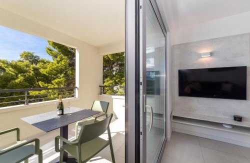 Makarska House | Beachfront Apartment Sunset - Residence Srzić