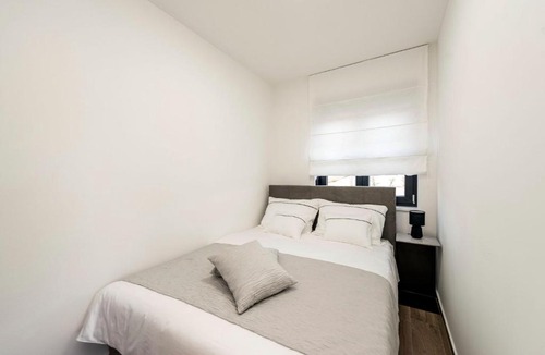 Bibinje Apartment | Beachfront Villa