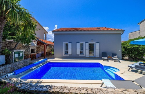 Dramalj House | Beachfront villa with sea views, 2 bikes, heated private pool - just 300 metres to the beach