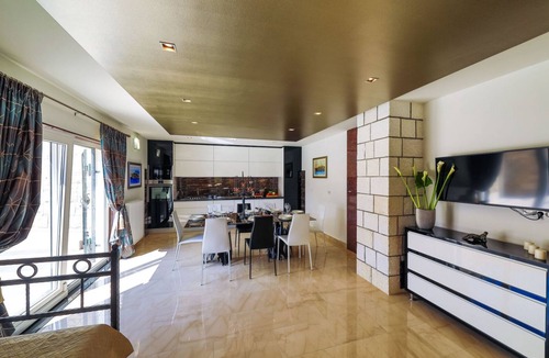 Municipality of Klis Villa | Beautiful 3-bedroom villa with AC in charming Korušce