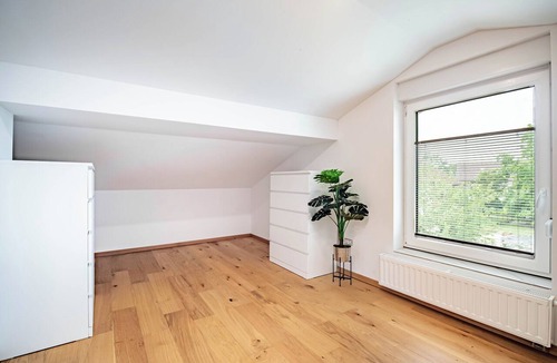 Ljubljana Apartment | Beautiful 4-bedroom apartment with AC in charming Ljubljana