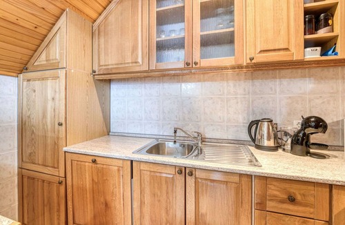 Brod Moravice Apartment | Beautiful apartment for 4 guests with hot tub, WIFI, TV and balcony