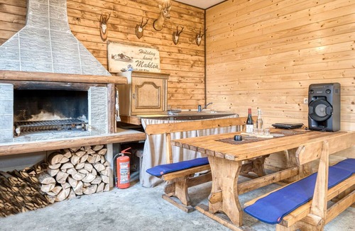 Brod Moravice Apartment | Beautiful apartment for 4 people with WIFI, hot tub, TV and balcony
