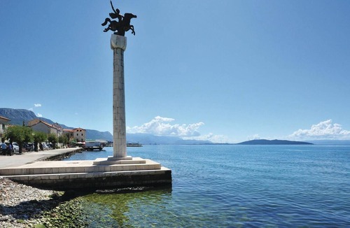 Kastel Stari Apartment | Beautiful apartment in Kastel Stari with WiFi