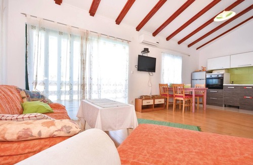 Stomorska Apartment | Beautiful apartment in Stomorska