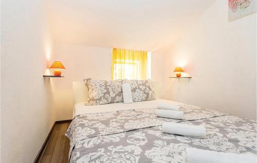 Draga Bascanska Apartment | Beautiful Apartment In Baska With Wifi