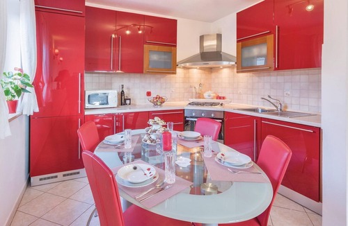 Marcana Apartment | Beautiful apartment in Marcana with WiFi