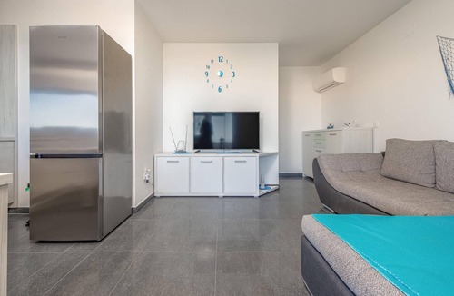 Kustici Apartment | Beautiful apartment in Kustici, Novalja