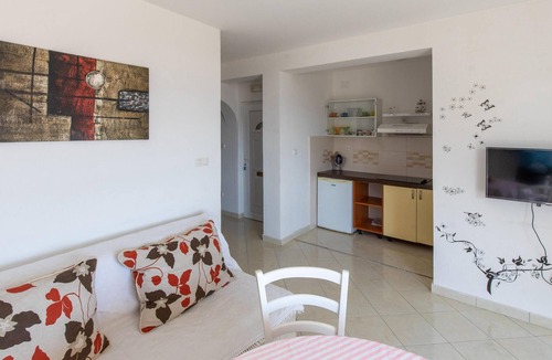 Klek Apartment | Beautiful apartment in Klek with house sea view
