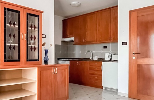 Kukci Apartment | Beautiful apartment in Kukci with swimming pool