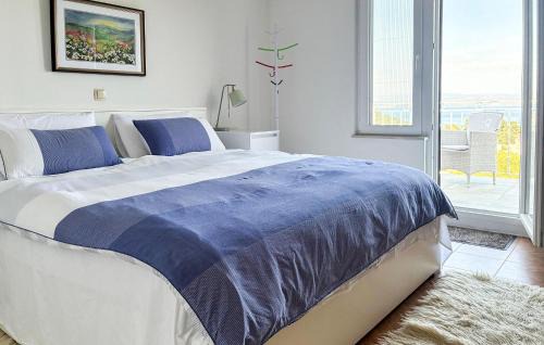 Rogac Apartment | Beautiful Apartment In Rogac