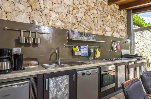 Brovinje House | Beautiful home in Koromacno-Brovinje