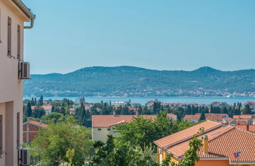 Biograd na Moru House | Beautiful home in Biograd na Moru with sauna