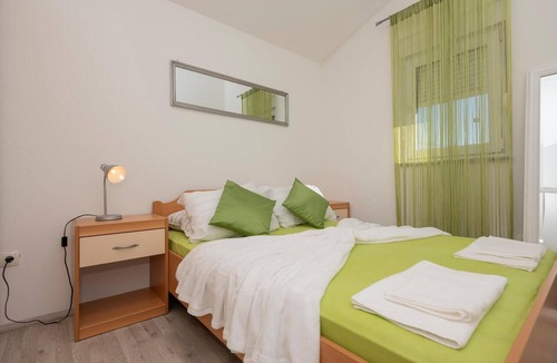 Imotski House | Beautiful home in Vinjani Gornji