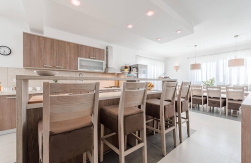 Debeljak House | Beautiful home in Debeljak
