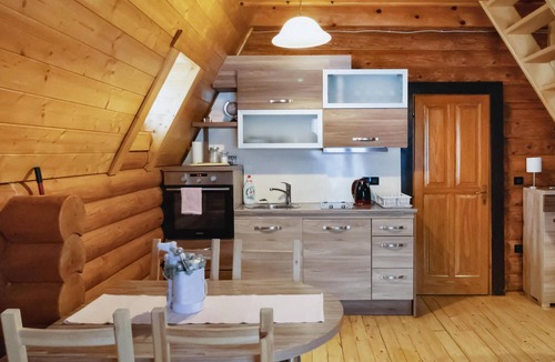Jasenak House | Beautiful home in Jasenak with sauna