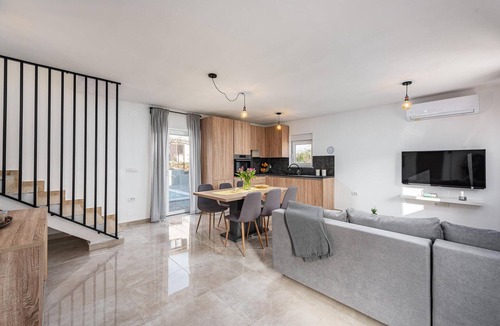 Sveta Nedelja House | Beautiful home in Labin