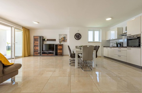 Kolanjski Gajac House | Beautiful home in Novalja