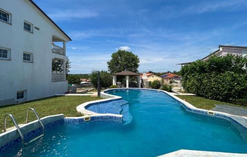 Zbandaj House | Beautiful Home In Porec