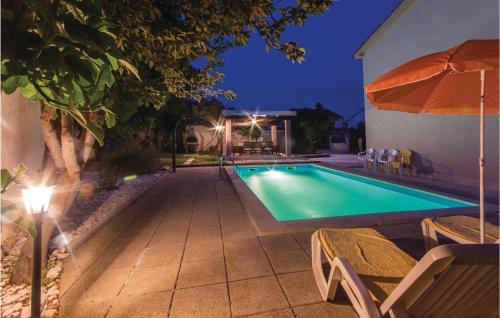Skatari House | Beautiful Home In Pula