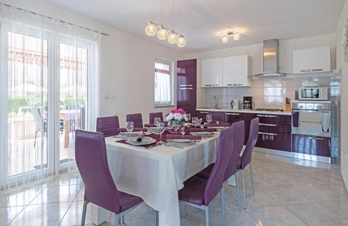 Muntic House | Beautiful home in Pula