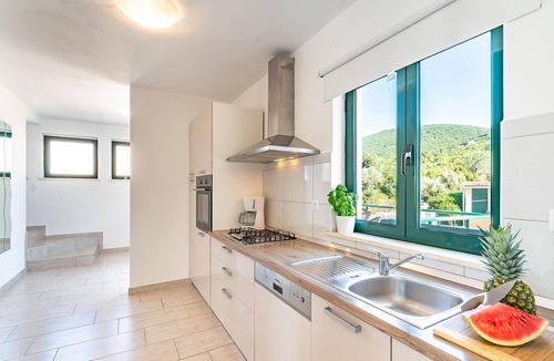 Kneza House | Beautiful home in Pupnat