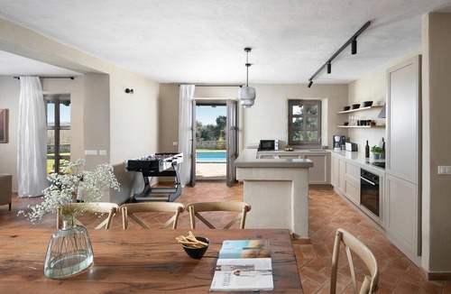 Sveti Lovrec House | Beautiful home in Sv. Lovrec