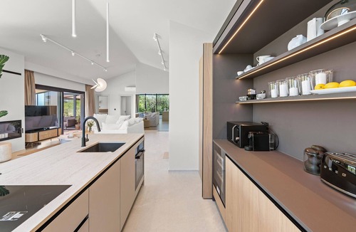 Frata House | Beautiful home in Tar